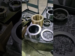 Fabbrica vende un gran numero di cuscinetti a sfera di spinta, in magazzino in magazzino